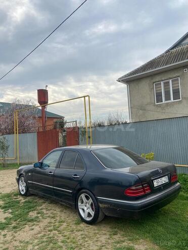 Mercedes E 280 1996, 93,916 km - 2.8 l - Göytəpə