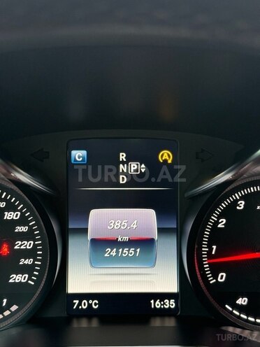 Mercedes C 180 2015, 245,000 km - 1.6 л - Bakı