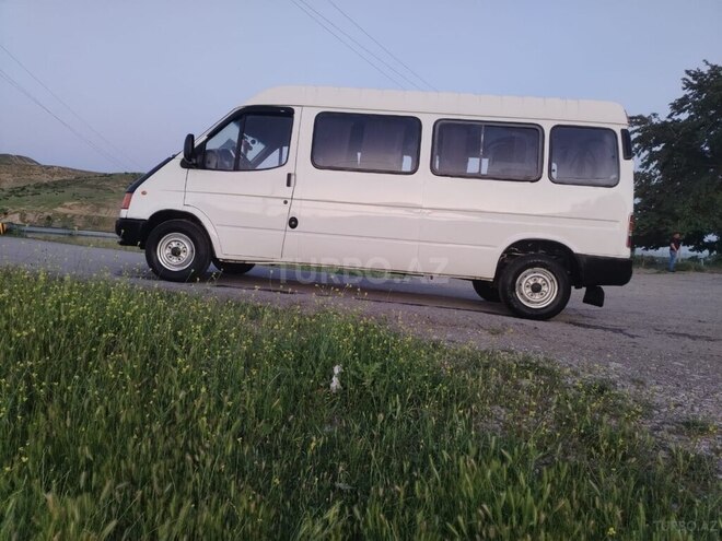 Ford Transit 1996, 300,000 km - 2.5 l - Şəki