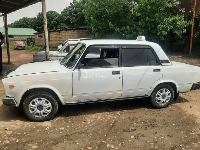 LADA (VAZ) 2105 1981, 78,000 km - 1.5 л - Cəlilabad