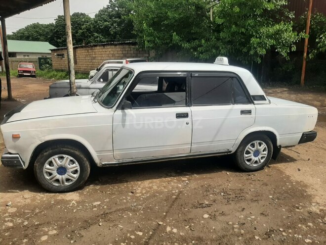 LADA (VAZ) 2105 1981, 78,000 km - 1.5 л - Cəlilabad
