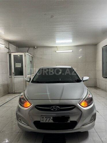 Hyundai Accent 2015, 232,000 km - 1.6 l - Bakı