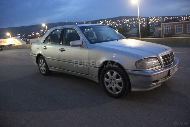 Mercedes C 240 1999, 390,655 km - 2.4 l - Bakı