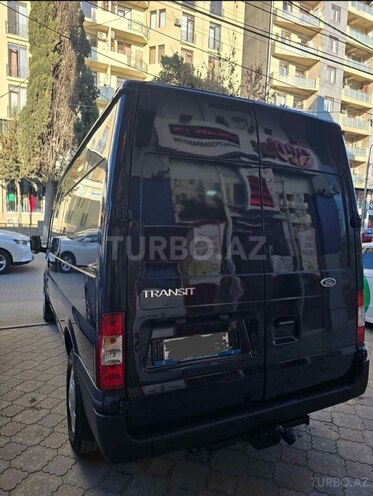Ford Transit-7