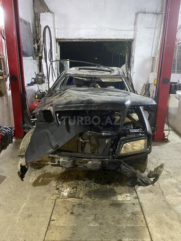 Mercedes C 280 1998, 300,000 km - 2.8 л - Bakı