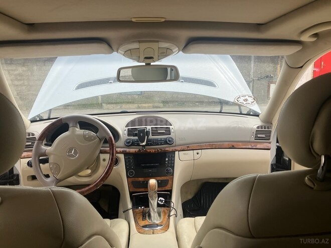 Mercedes E 240 2002, 80,320 km - 2.4 l - Bakı