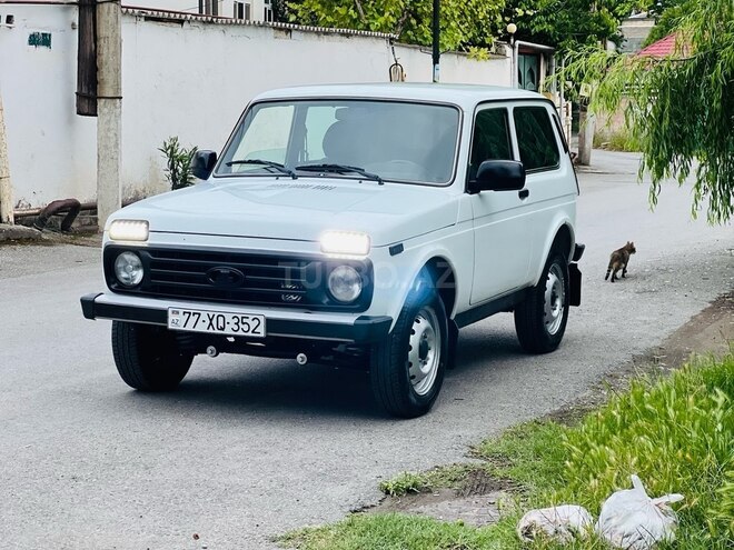 LADA (VAZ) Niva 2013, 308,000 km - 1.7 l - Göyçay