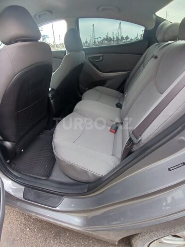 Hyundai Elantra 2014, 141,000 km - 1.8 l - Bakı