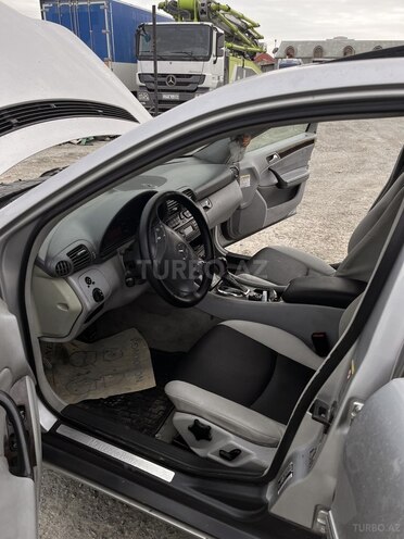 Mercedes C 240 2000, 100,000 km - 2.6 l - Bakı
