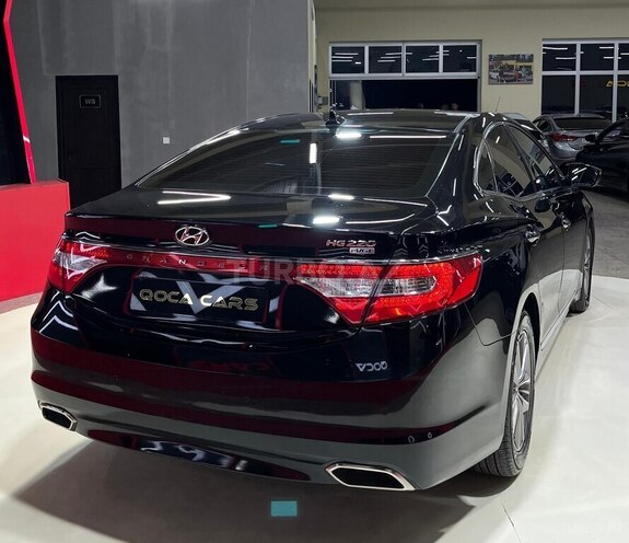 Hyundai Grandeur-11