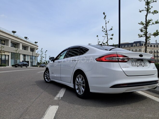 Ford Fusion (North America) 2017, 266,000 km - 2.0 l - Bakı