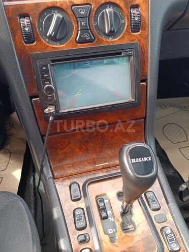 Mercedes E 220 d 1999, 522,000 km - 2.2 л - Sumqayıt