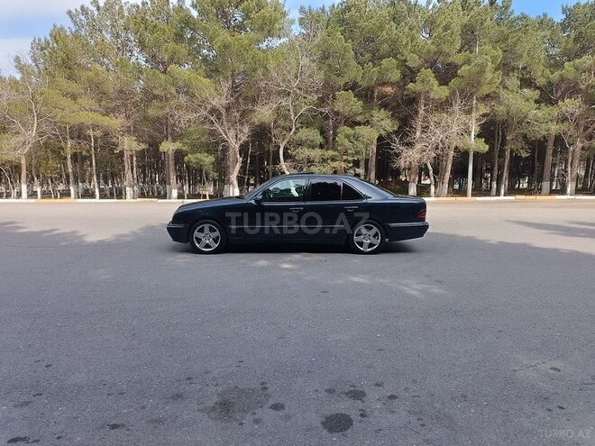 Mercedes E 220 d 1999, 522,000 km - 2.2 л - Sumqayıt