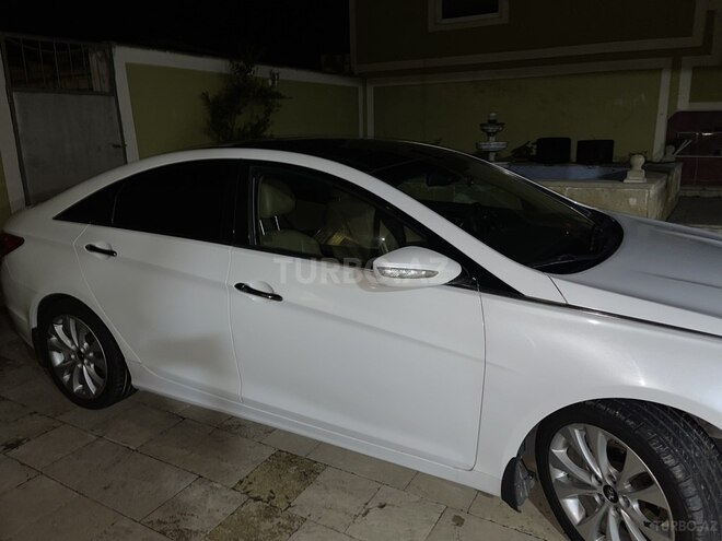 Hyundai Sonata 2010, 229,000 km - 2.4 л - Naftalan
