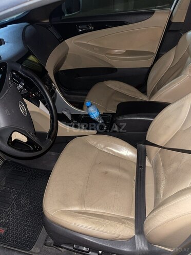 Hyundai Sonata 2010, 229,000 km - 2.4 л - Naftalan