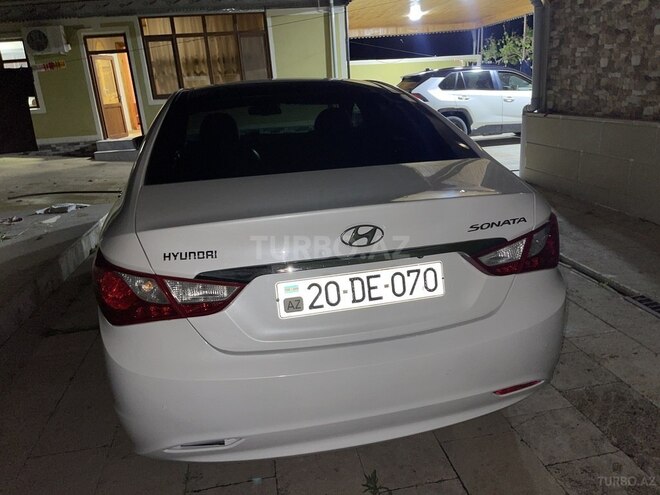 Hyundai Sonata 2010, 229,000 km - 2.4 л - Naftalan