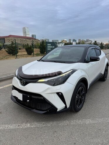 Toyota C-HR 2021, 22,500 km - 2.0 л - Bakı