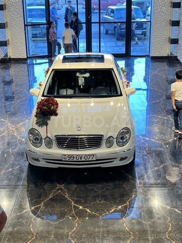 Mercedes E 320 2002, 279,000 km - 3.2 l - İmişli