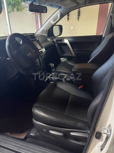 Toyota Land Cruiser Prado 2017, 221,500 km - 3.0 l - Bakı
