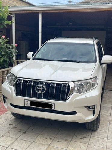 Toyota Land Cruiser Prado 2017, 221,500 km - 3.0 l - Bakı