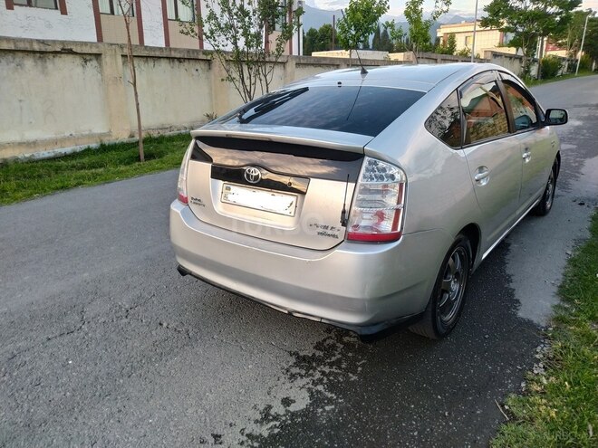 Toyota Prius 2007, 280,000 km - 1.5 l - Zaqatala