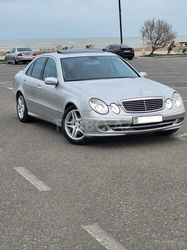 Mercedes E 270 2005, 430,000 km - 2.7 l - Bakı