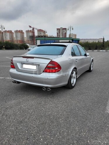 Mercedes E 270 2005, 430,000 km - 2.7 l - Bakı