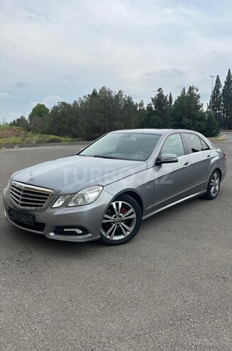 Mercedes E 200 d 2009, 298,000 km - 2.2 l - Gəncə