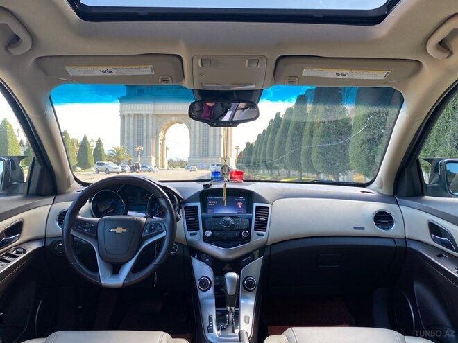 Chevrolet Cruze 2015, 187,550 km - 1.4 l - Gəncə