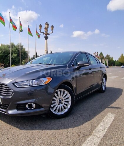 Ford Fusion (North America) 2015, 298,176 km - 2.0 l - Gəncə