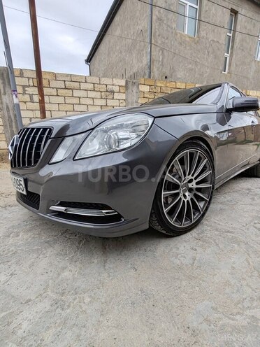 Mercedes E 220 d 2010, 265,000 km - 2.2 л - Bakı