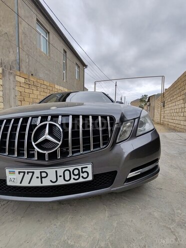 Mercedes E 220 d 2010, 265,000 km - 2.2 л - Bakı