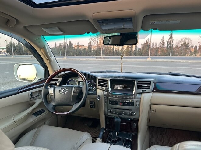 Lexus LX 570 2008, 280,000 km - 5.7 l - Gəncə