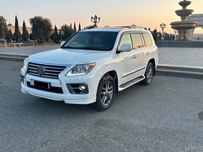 Lexus LX 570 2008, 280,000 km - 5.7 l - Gəncə