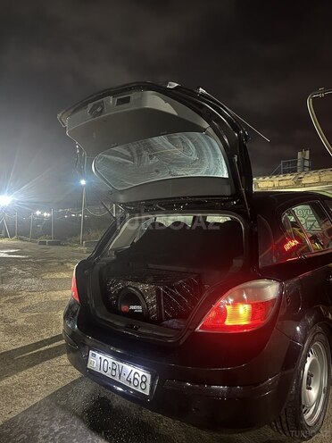 Opel Astra 2006, 300,000 km - 1.6 l - Bakı