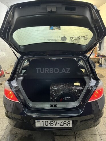 Opel Astra 2006, 300,000 km - 1.6 l - Bakı