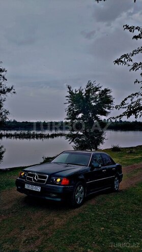 Mercedes C 180 1997, 178,000 km - 1.8 л - Sabirabad