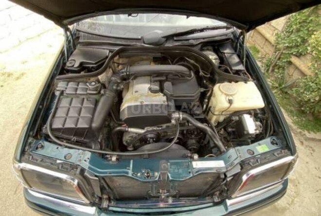 Mercedes C 180 1997, 178,000 km - 1.8 л - Sabirabad