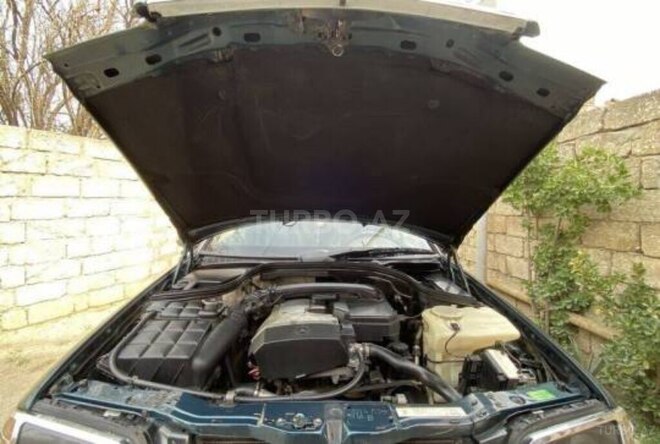 Mercedes C 180 1997, 178,000 km - 1.8 л - Sabirabad