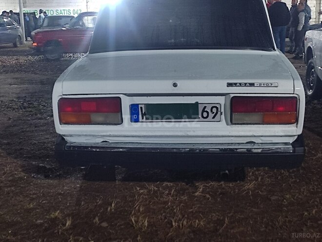 LADA (VAZ) 2107 1990, 90,000 km - 1.6 л - Lənkəran