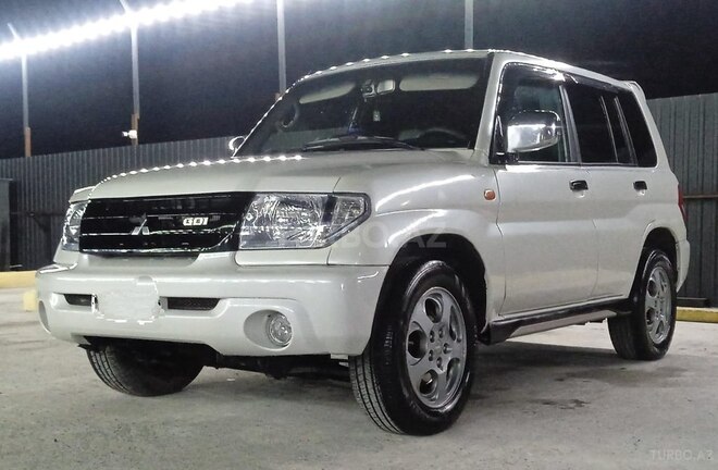 Mitsubishi Pajero io 2001, 420,000 km - 2.0 л - Bakı