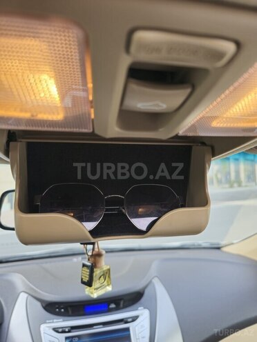 Hyundai Elantra 2011, 140,816 km - 1.8 l - Bakı