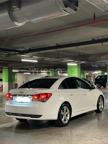 Chevrolet Cruze-7