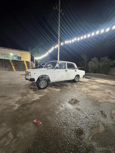 LADA (VAZ) 2107 2009, 83,000 km - 1.6 l - Bakı