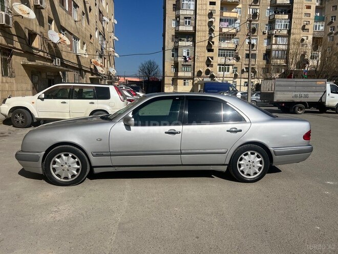 Mercedes E 200 1996, 400,000 km - 2.0 l - Bakı