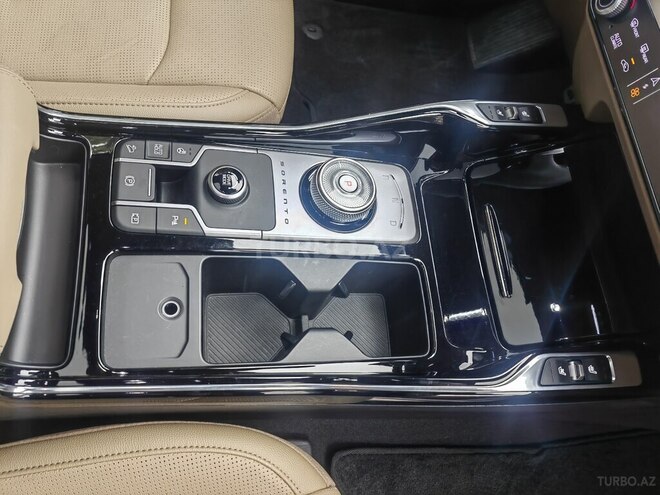 Kia Sorento 2024, 19,000 km - 1.6 l - Bakı