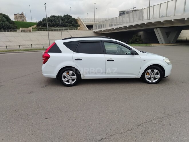 Kia  2008, 233,000 km - 1.6 l - Bakı