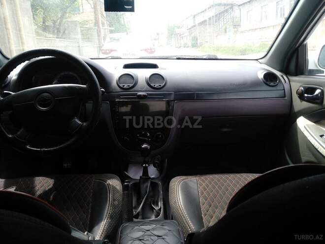 Chevrolet Lacetti-4