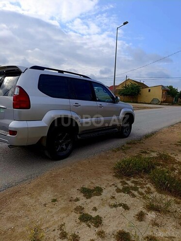 Toyota Land Cruiser Prado 2005, 246,000 km - 2.7 л - Bakı