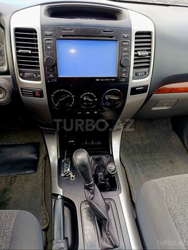 Toyota Land Cruiser Prado 2005, 246,000 km - 2.7 л - Bakı